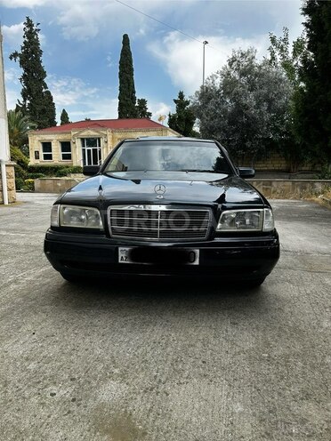 Mercedes C 230-1