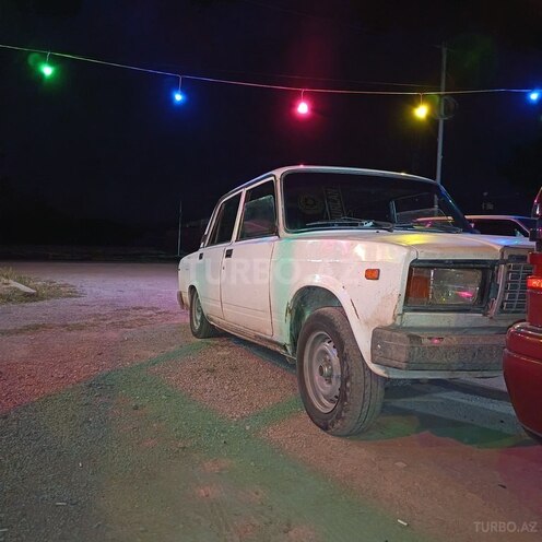 LADA (VAZ) 2107-4