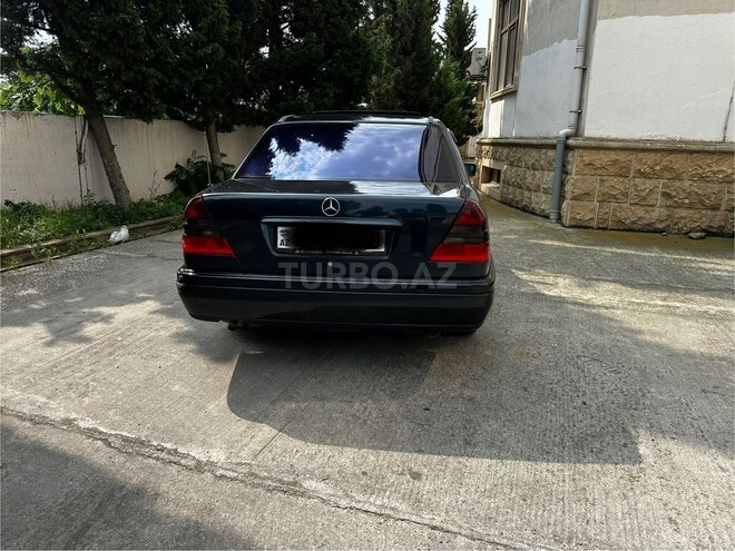 Mercedes C 230-6