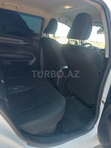 Toyota Corolla Fielder-8