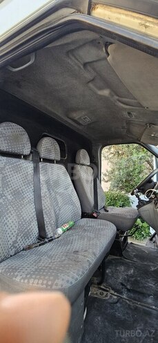 Ford Transit-8