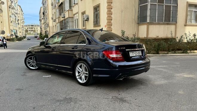 Mercedes C 250-6
