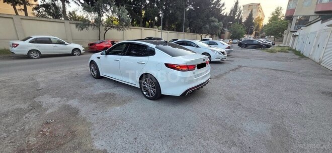 Kia Optima-5