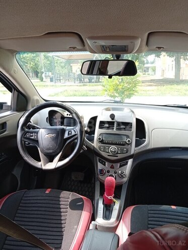 Chevrolet Aveo-4