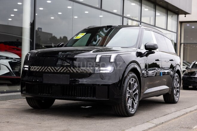 Lynk & Co 900-2