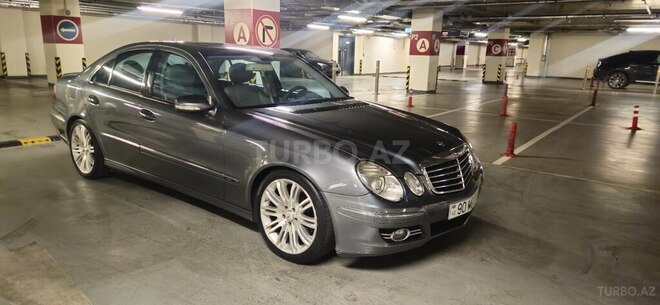 Mercedes E 350-1