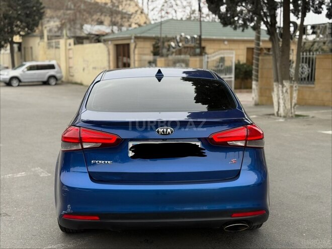 Kia Forte-3