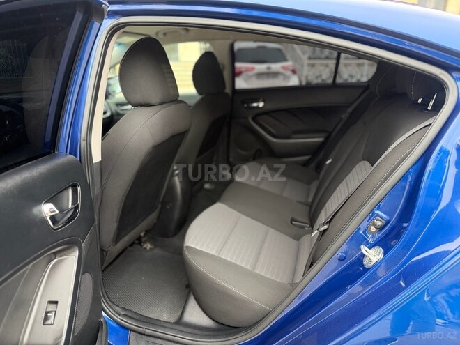 Kia Forte-10