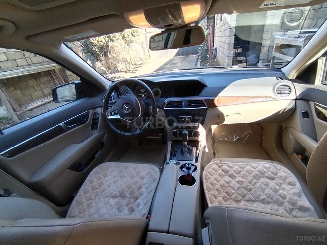 Mercedes C 250-7