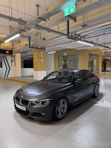 BMW 330-3