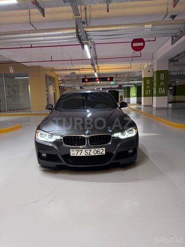 BMW 330-2