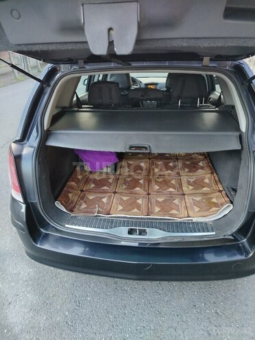Opel Astra-11