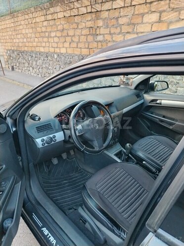 Opel Astra-12