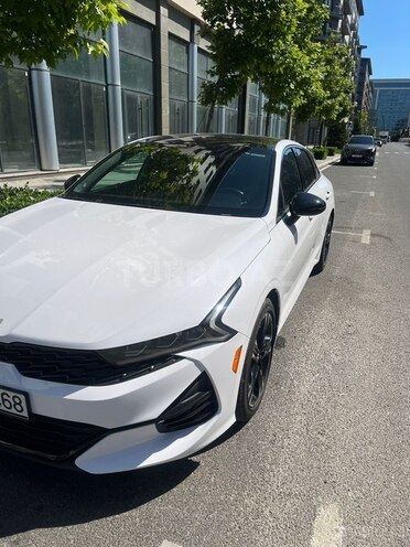 Kia K5-3
