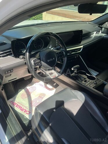 Kia K5-6