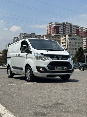 Ford Transit-4