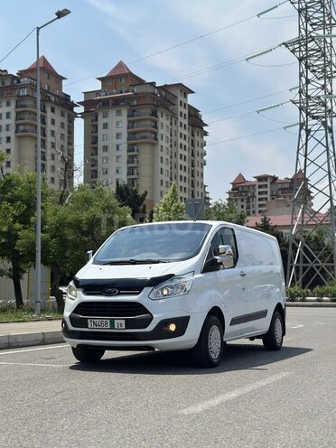 Ford Transit-3
