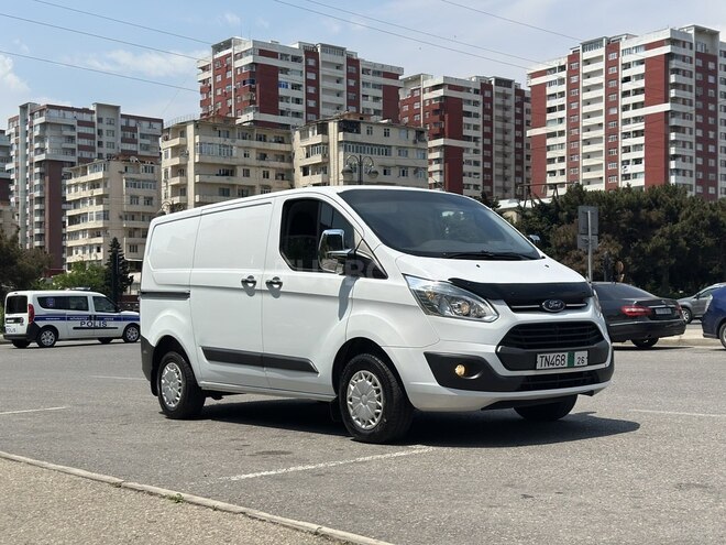 Ford Transit-2