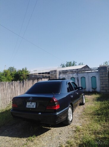 Mercedes C 180-5
