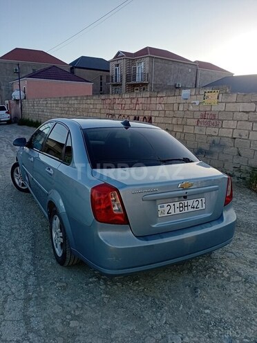 Chevrolet Lacetti-4
