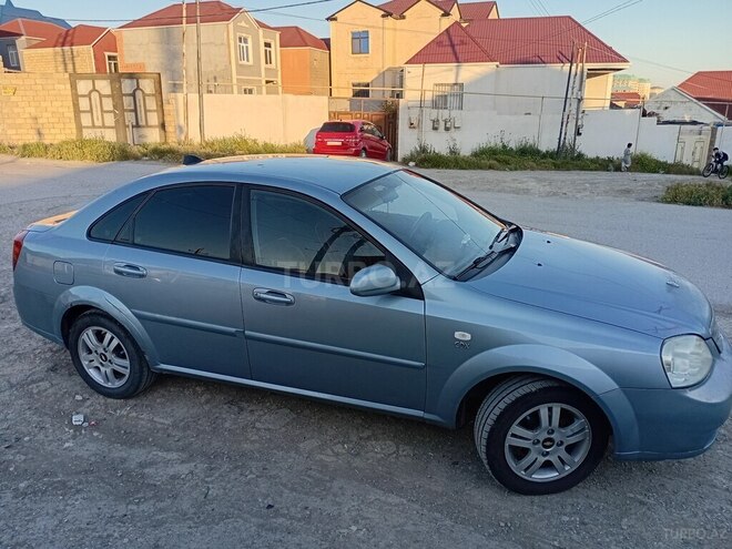 Chevrolet Lacetti-7