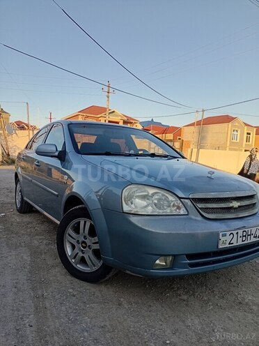 Chevrolet Lacetti-8