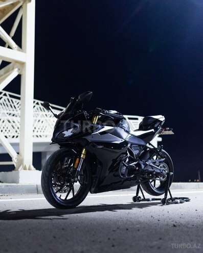 CFMOTO 250 SR-13