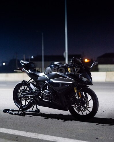 CFMOTO 250 SR-14