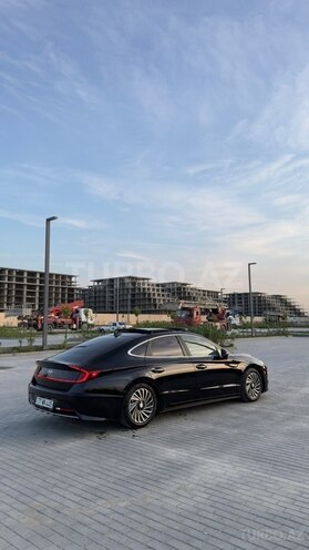 Hyundai Sonata-6