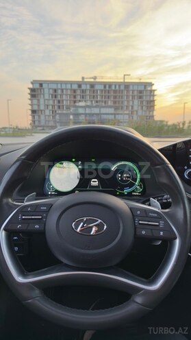 Hyundai Sonata-13