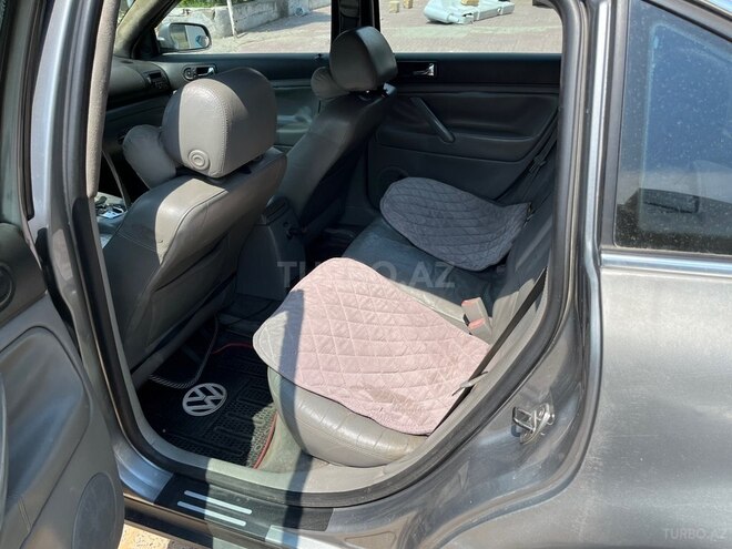 Volkswagen Passat-3