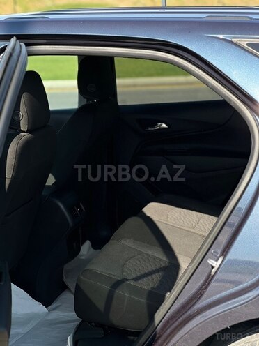 Chevrolet Equinox-12