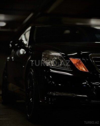 Mercedes E 220-6