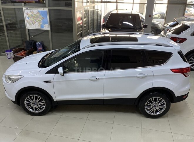 Ford Kuga-8