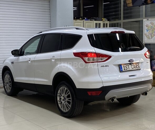 Ford Kuga-10