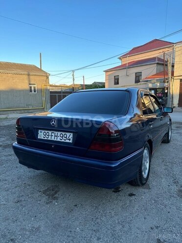 Mercedes C 180-5