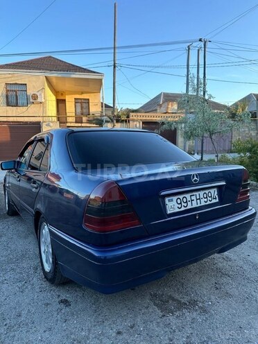 Mercedes C 180-6