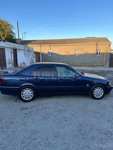 Mercedes C 180-4