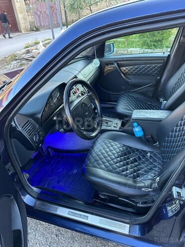 Mercedes C 180-2
