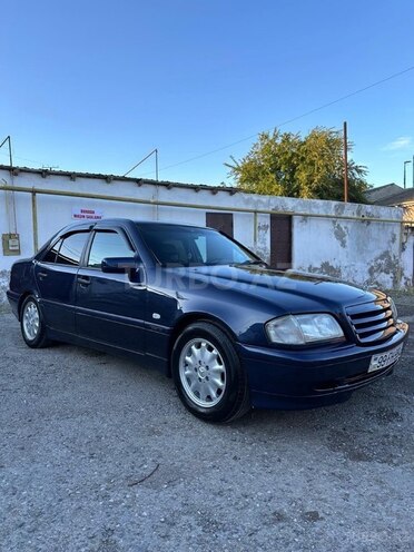 Mercedes C 180-9