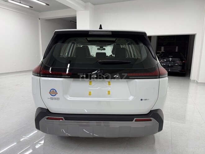 Toyota RAV4-4