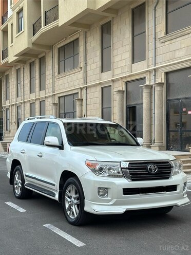 Toyota Land Cruiser-3