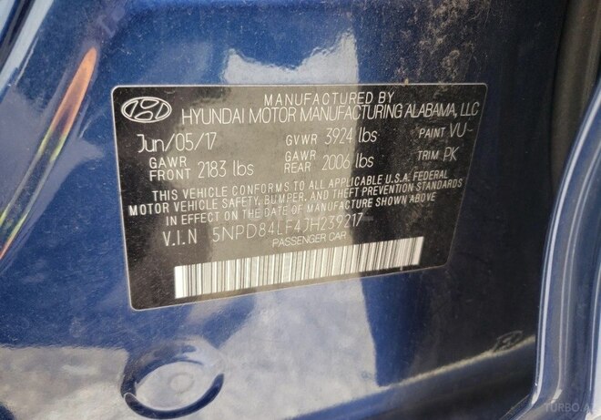 Hyundai Elantra-12