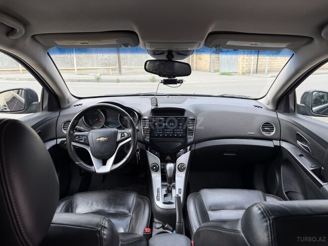 Chevrolet Cruze-2