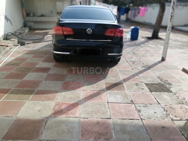 Volkswagen Passat-3