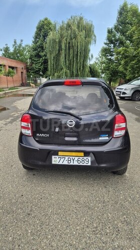 Nissan March-4