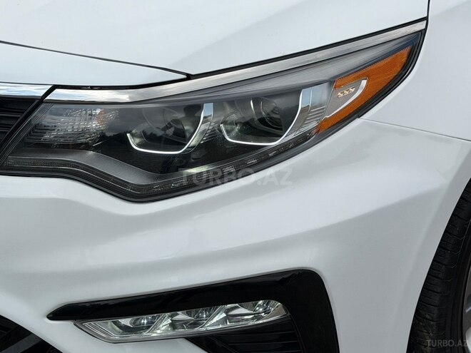 Kia Optima-11