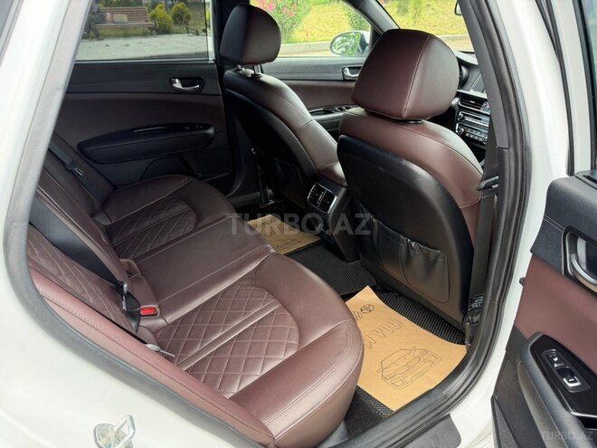 Kia Optima-22