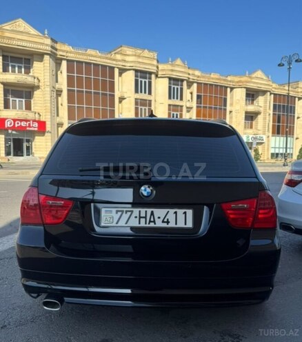 BMW 320-2