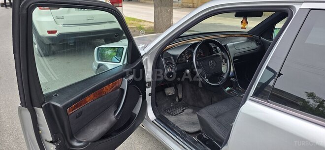 Mercedes C 180-9